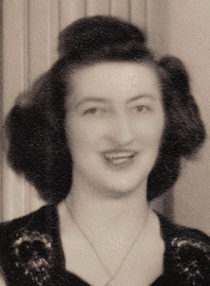 Iris Fern Hamilton (1923 - 2016) Profile
